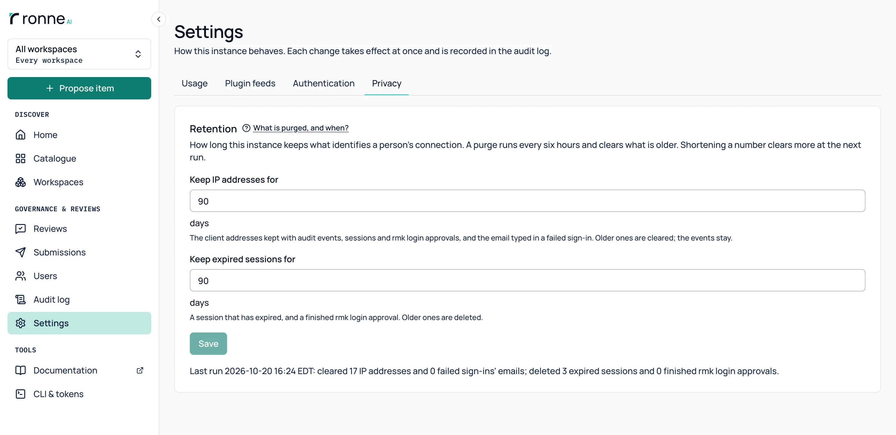 The Privacy tab of Settings: how many days to keep IP addresses and expired sessions, 90 by default.